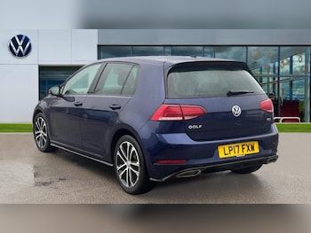 Used Volkswagen Golf 2017 for sale - 76722311: Photo