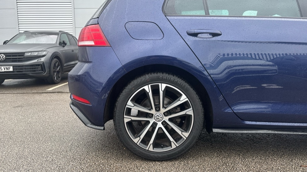 Used Volkswagen Golf 2017 for sale - 76722311: Photo 5