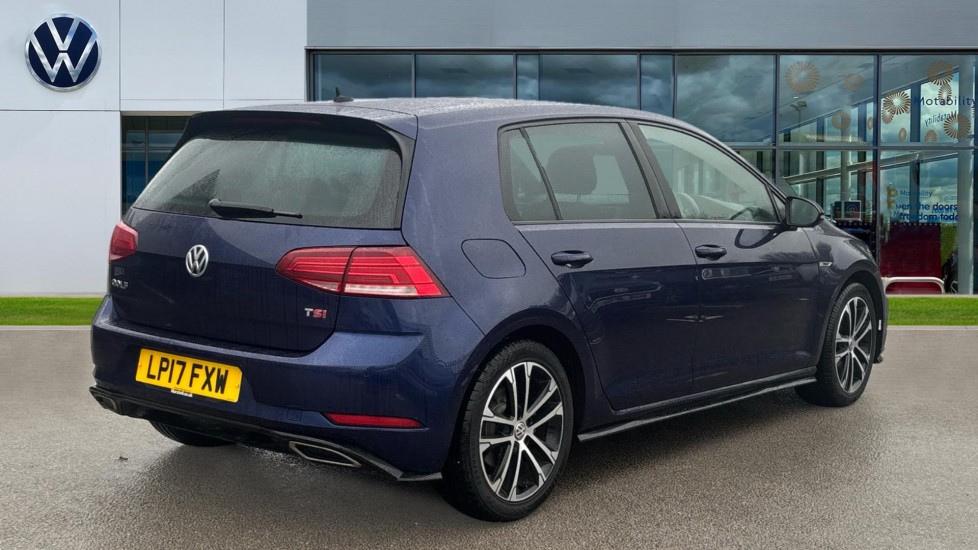 Used Volkswagen Golf 2017 for sale - 76722311: Photo 8