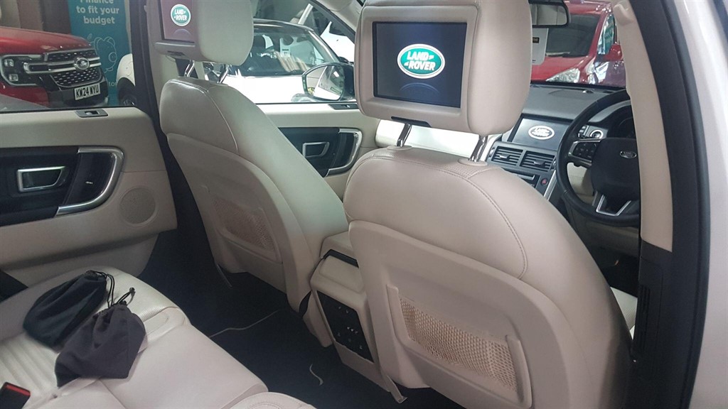 Used Land Rover Discovery Sport 2016 for sale - 77196687: Photo 31