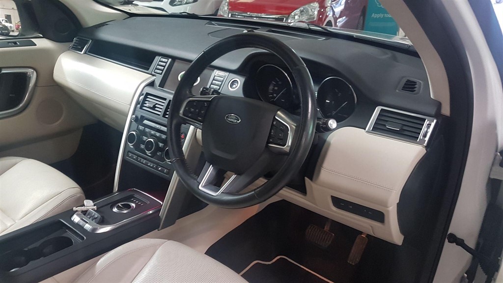 Used Land Rover Discovery Sport 2016 for sale - 77196687: Photo 35