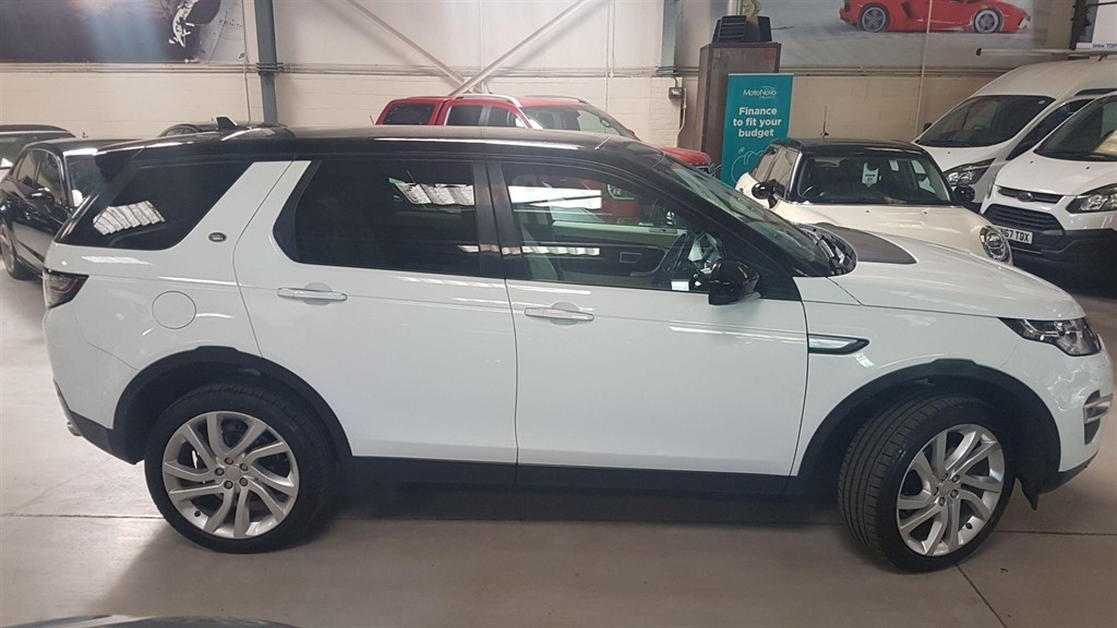 Used Land Rover Discovery Sport 2016 for sale - 77196687: Photo 4