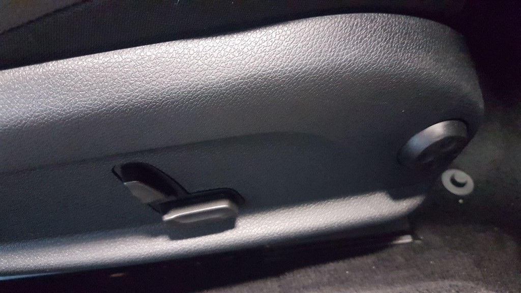 Used Mercedes-Benz E Class 2018 for sale - 77877920: Photo 65