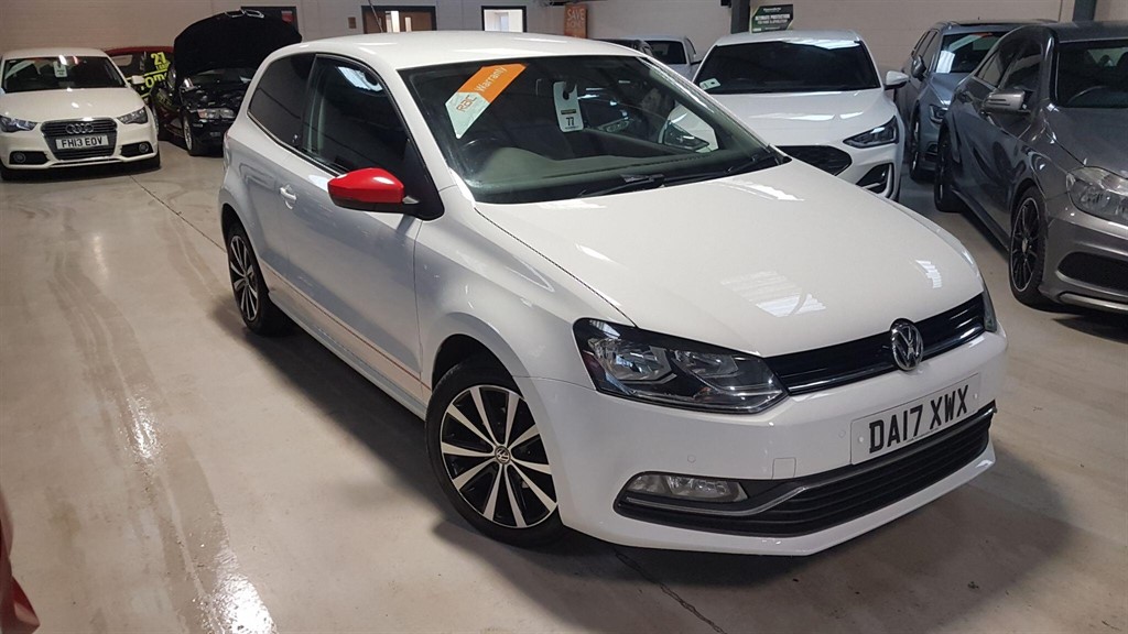 Used Volkswagen Polo 2017 for sale - 77196684: Photo 1