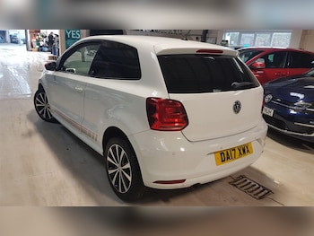 Used Volkswagen Polo 2017 for sale - 77196684: Photo
