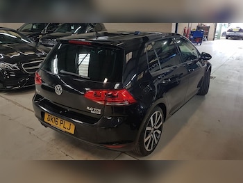 Used Volkswagen Golf 2016 for sale - 77951006: Photo