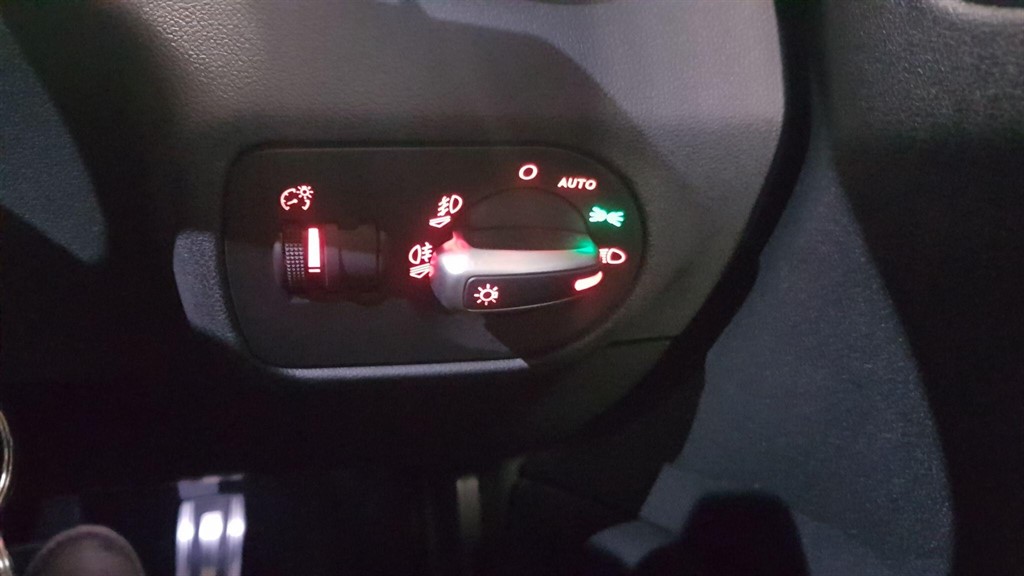 Used Audi A1 2015 for sale - 77196681: Photo 17