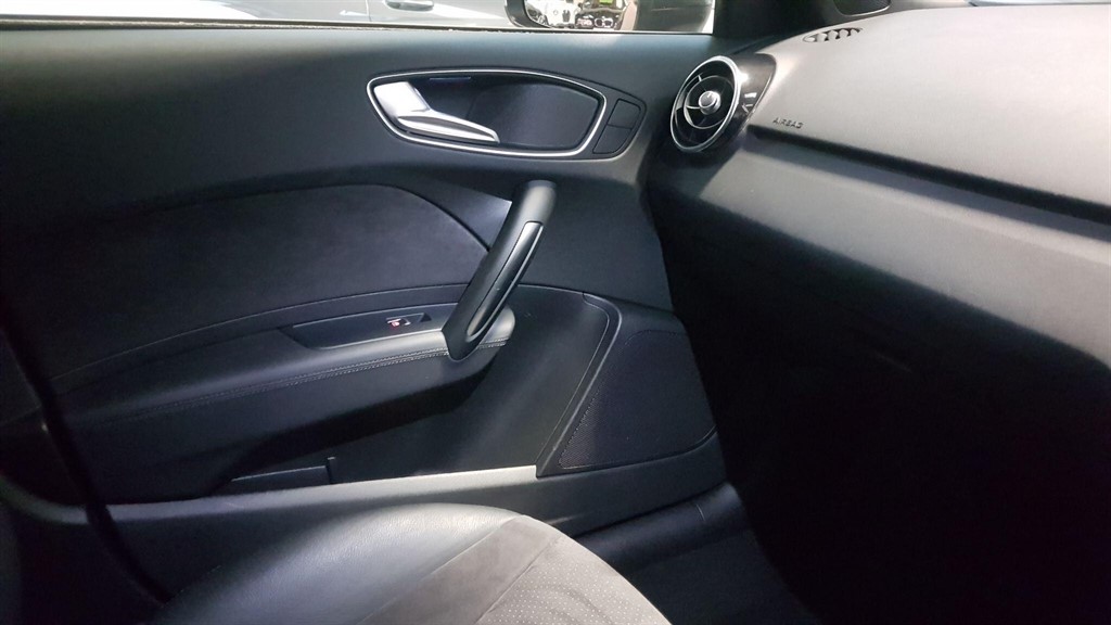 Used Audi A1 2015 for sale - 77196681: Photo 44