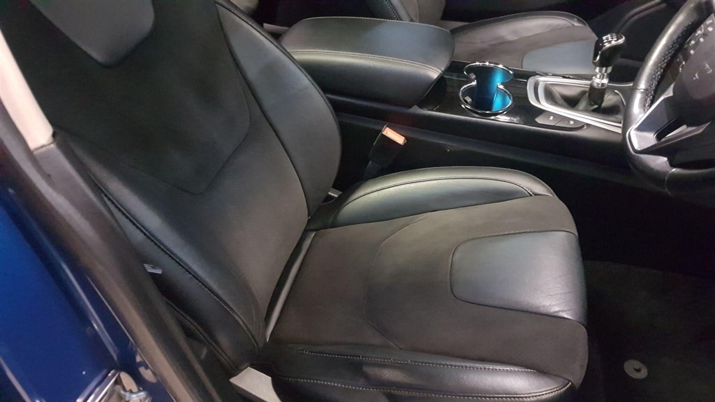 Used Ford Edge 2018 for sale - 77196699: Photo 17