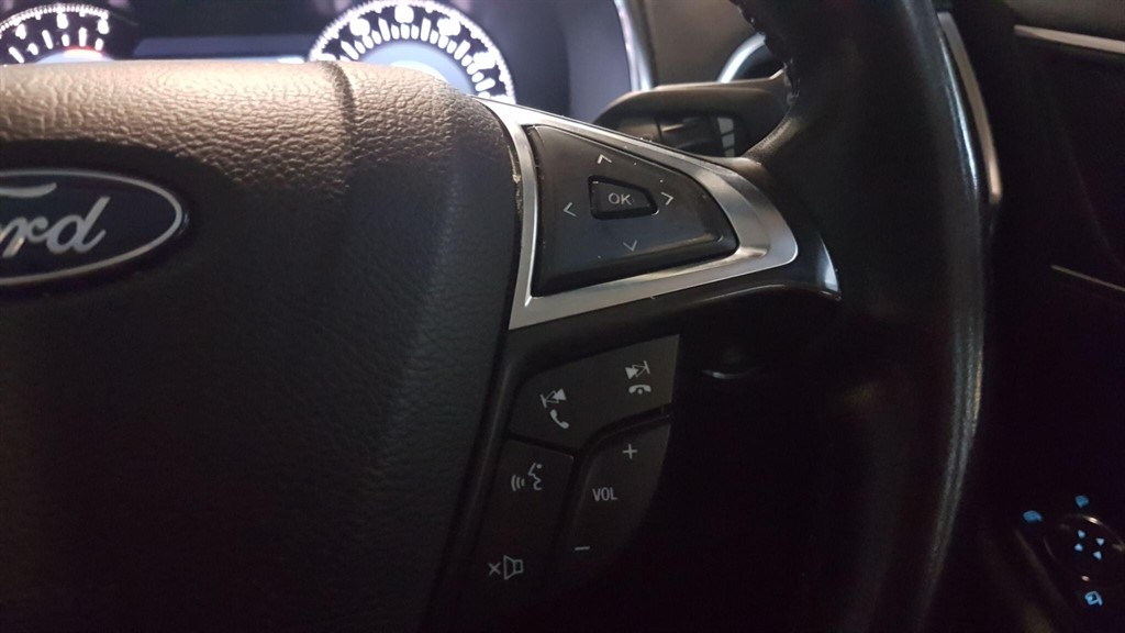 Used Ford Edge 2018 for sale - 77196699: Photo 26