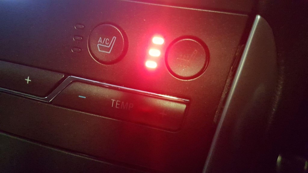 Used Ford Edge 2018 for sale - 77196699: Photo 28