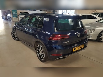 Used Volkswagen Golf 2020 for sale - 77196686: Photo