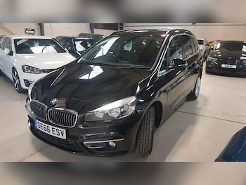 Used BMW 2 Series 2016 for sale - 77532371: Photo