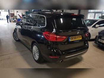 Used BMW 2 Series 2016 for sale - 77532371: Photo