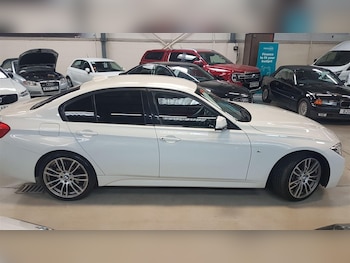 Used BMW 3 Series 2016 for sale - 77196676: Photo