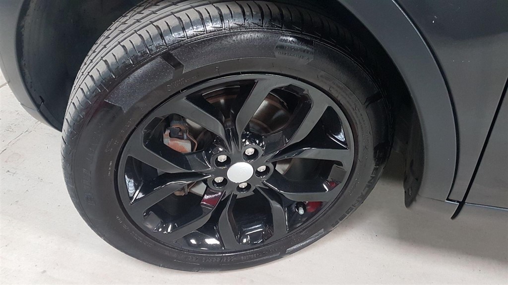 Used Land Rover Discovery Sport 2017 for sale - 77196680: Photo 11