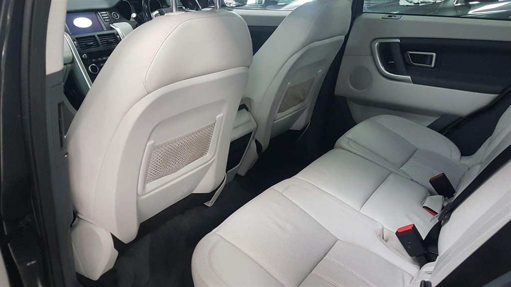 Used Land Rover Discovery Sport 2017 for sale - 77196680: Photo 18