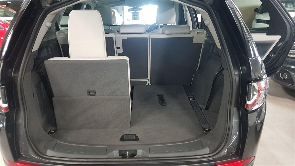 Used Land Rover Discovery Sport 2017 for sale - 77196680: Photo 28