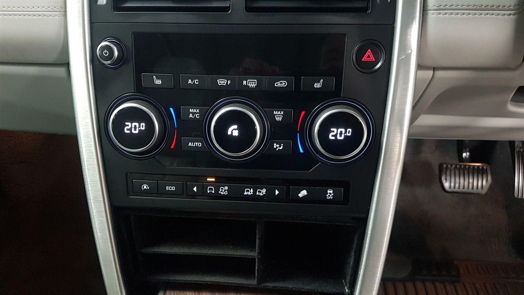 Used Land Rover Discovery Sport 2017 for sale - 77196680: Photo 38