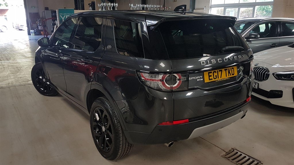 Used Land Rover Discovery Sport 2017 for sale - 77196680: Photo 7