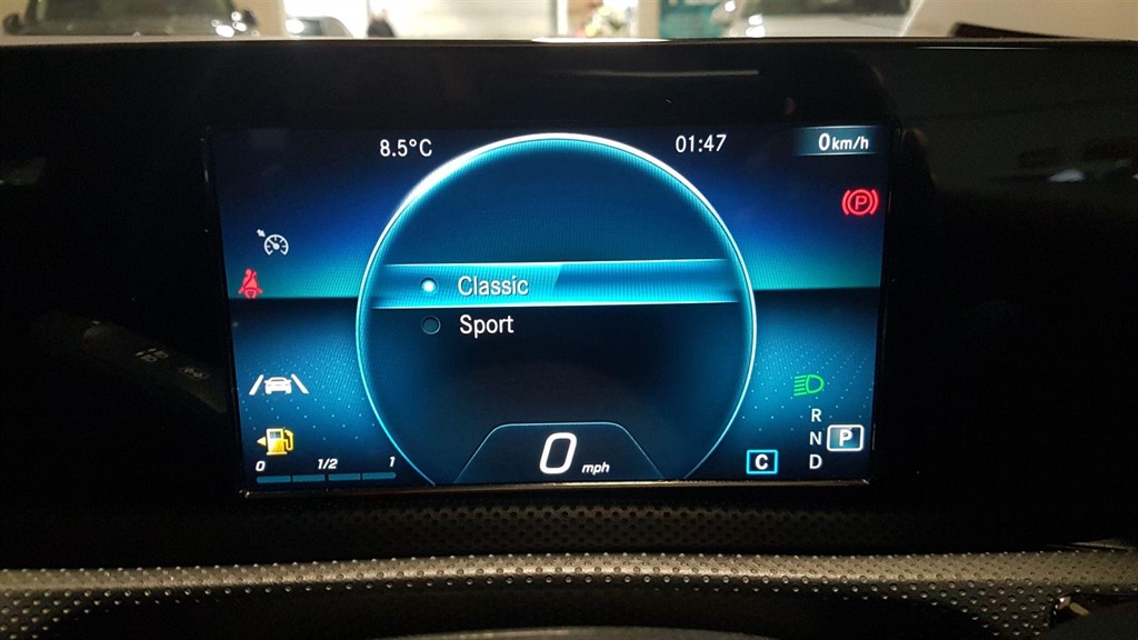 Used Mercedes-Benz A-Class 2018 for sale - 77196696: Photo 32