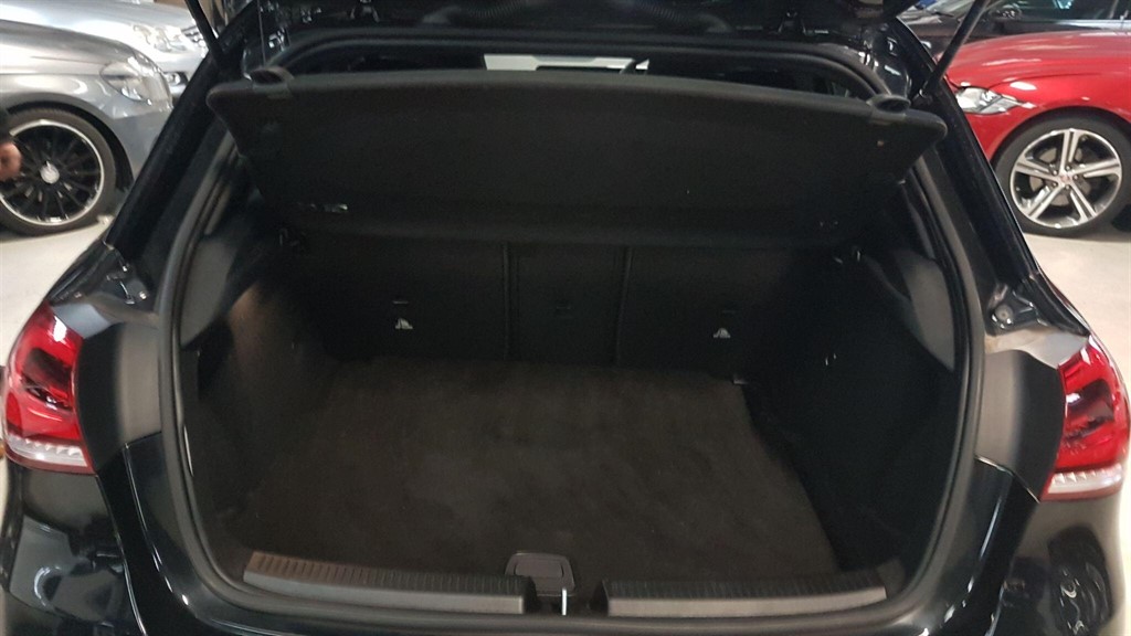 Used Mercedes-Benz A-Class 2018 for sale - 77196696: Photo 44