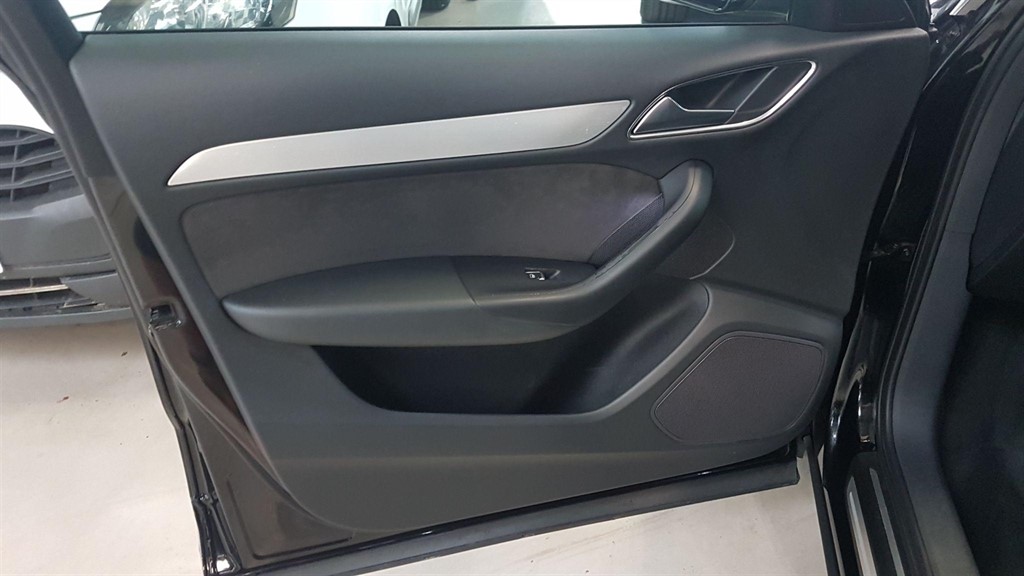 Used Audi Q3 2016 for sale - 77196683: Photo 16