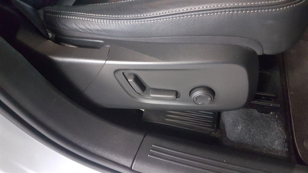 Used Volvo XC40 2020 for sale - 77196675: Photo 43