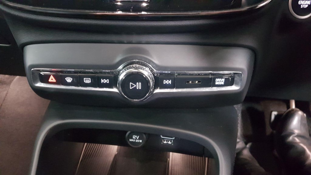 Used Volvo XC40 2020 for sale - 77196675: Photo 53