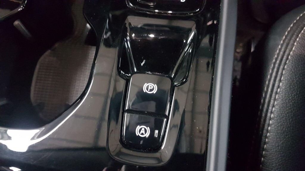 Used Volvo XC40 2020 for sale - 77196675: Photo 55