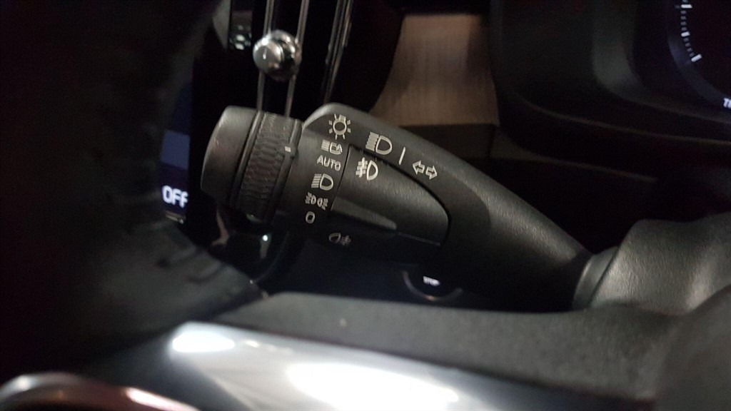 Used Volvo XC40 2020 for sale - 77196675: Photo 56