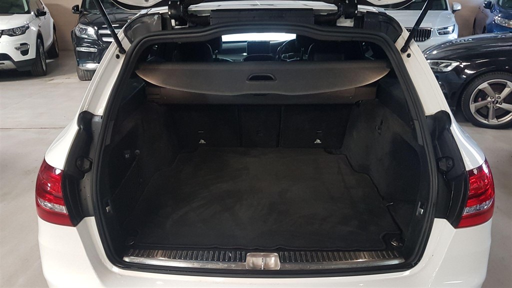 Used Mercedes-Benz C Class 2014 for sale - 77196704: Photo 43