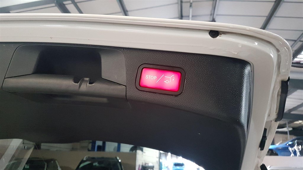 Used Mercedes-Benz C Class 2014 for sale - 77196704: Photo 58