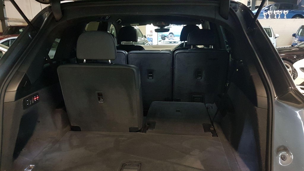 Used Audi Q7 2018 for sale - 77196695: Photo 36