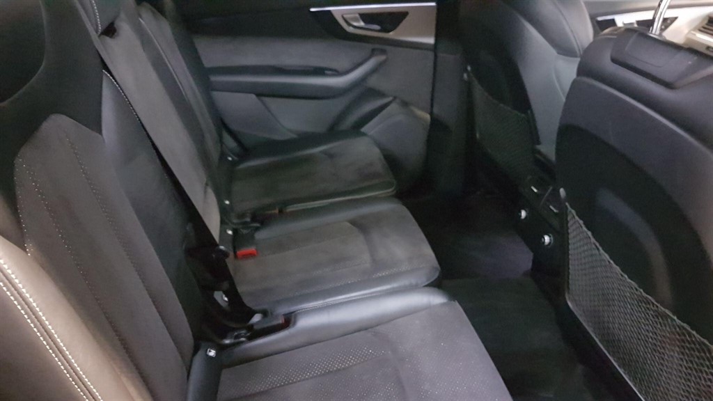 Used Audi Q7 2018 for sale - 77196695: Photo 42
