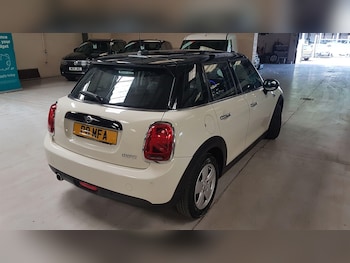 Used MINI Hatch 2018 for sale - 78509358: Photo