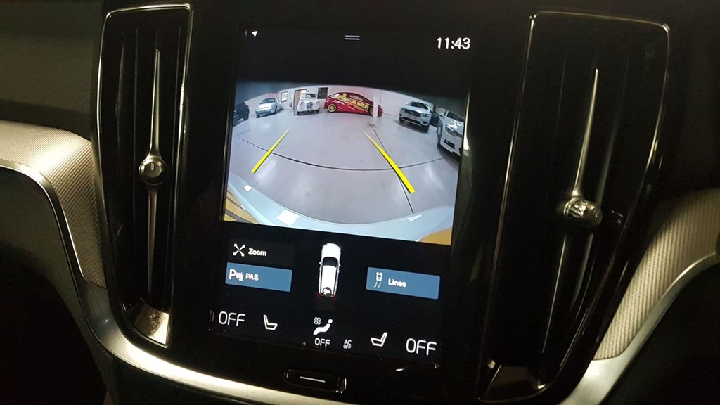 Used Volvo V60 2021 for sale - 77196697: Photo 3