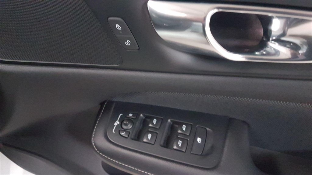 Used Volvo V60 2021 for sale - 77196697: Photo 49