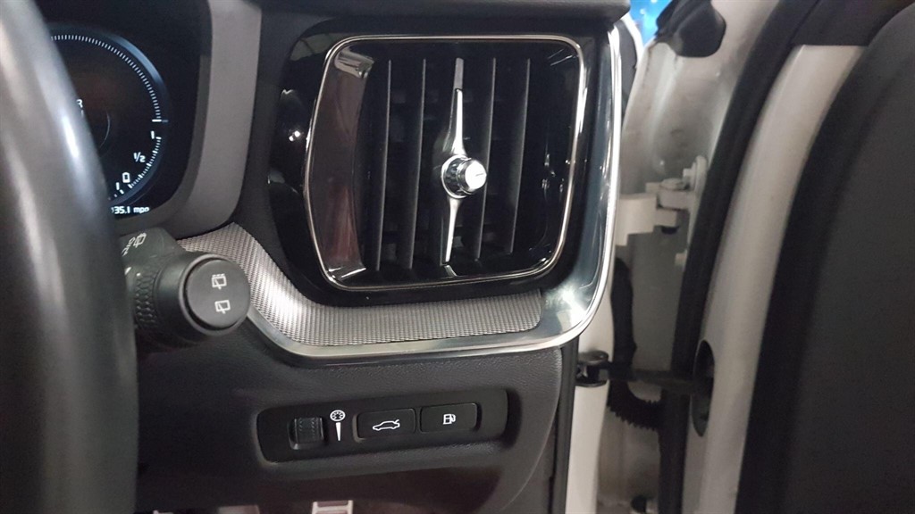 Used Volvo V60 2021 for sale - 77196697: Photo 56