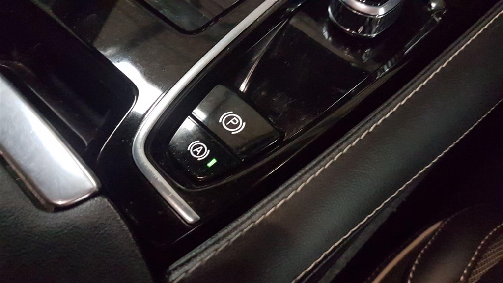 Used Volvo V60 2021 for sale - 77196697: Photo 63