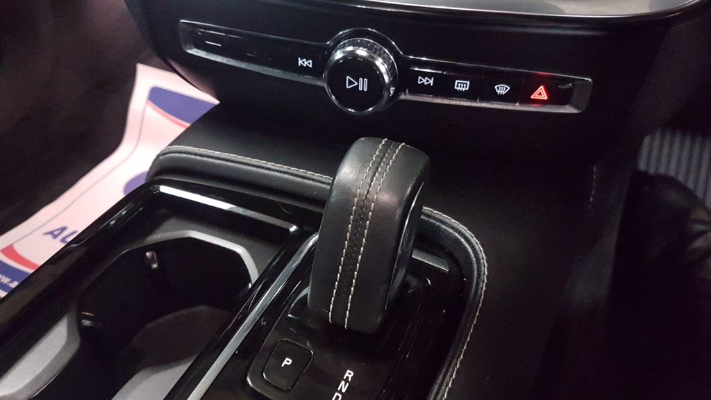 Used Volvo V60 2021 for sale - 77196697: Photo 65