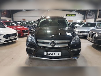 Used Mercedes-Benz GL Class 2015 for sale - 77196690: Photo