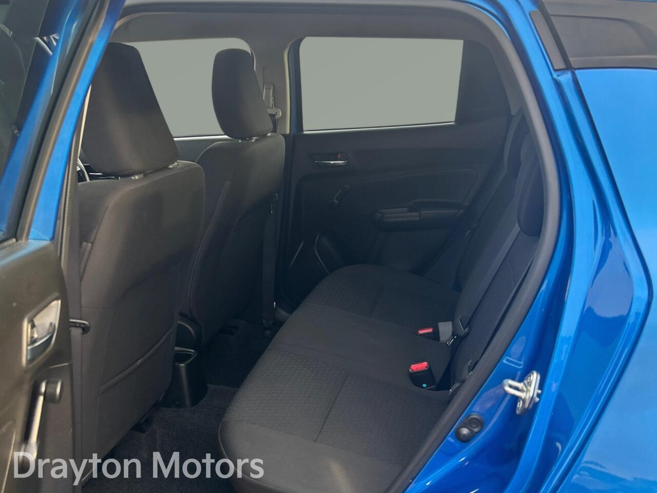 Used Suzuki Swift 2021 for sale - 77524834: Photo 14