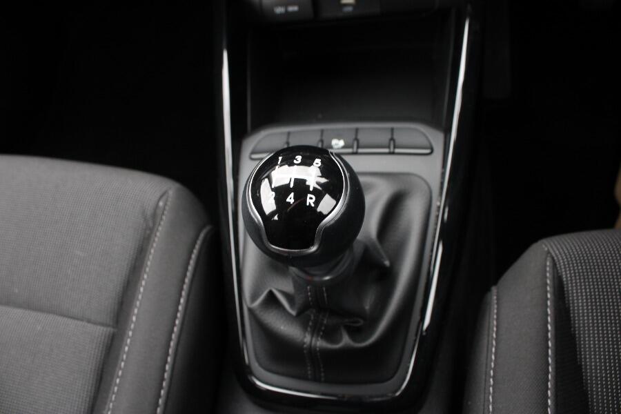 Used Kia Rio 2023 for sale - 76136700: Photo 31