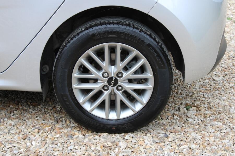 Used Kia Rio 2023 for sale - 76136700: Photo 38