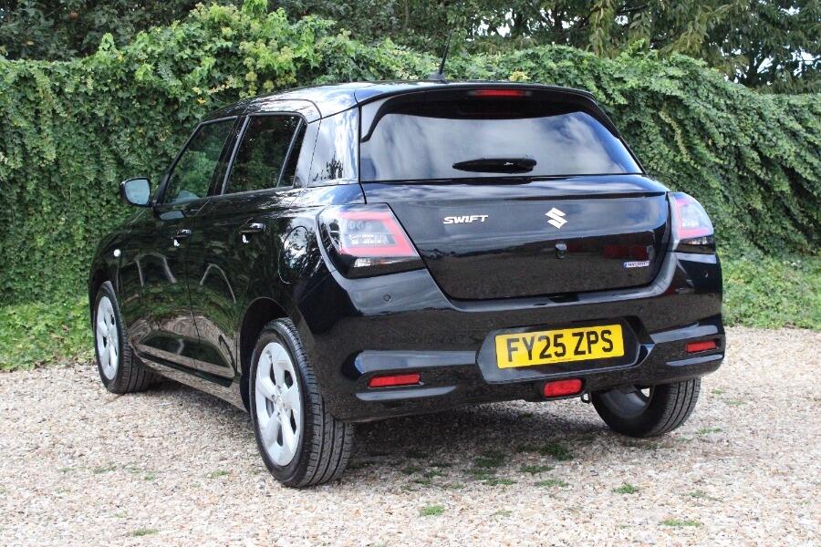 Used Suzuki Swift 2025 for sale - 77320215: Photo 6