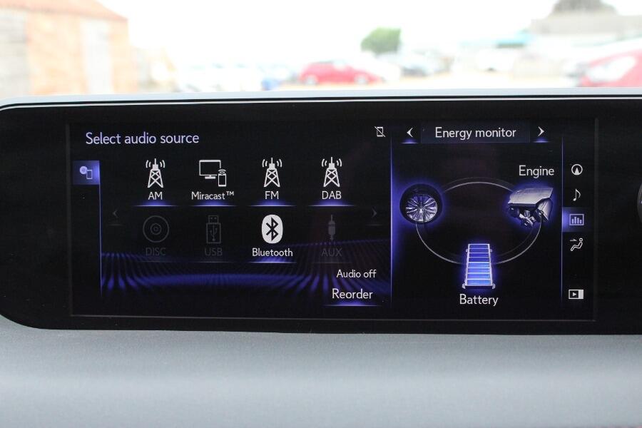 Used Lexus UX 2020 for sale - 76307143: Photo 30