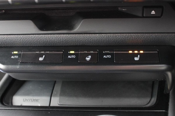 Used Lexus UX 2020 for sale - 76307143: Photo 32