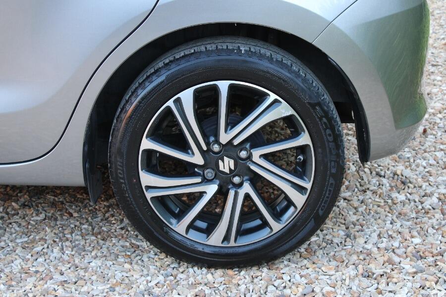 Used Suzuki Swift 2023 for sale - 76214164: Photo 11