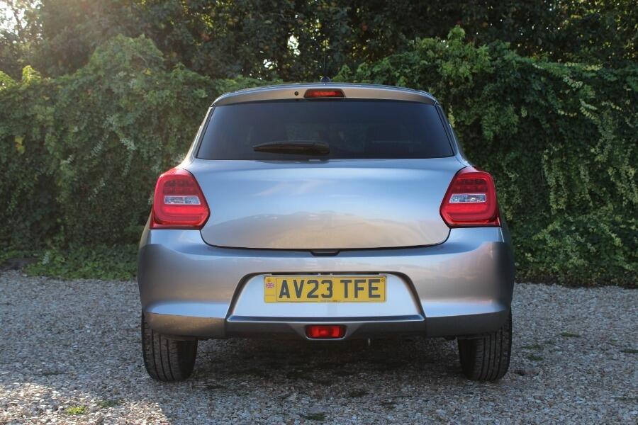 Used Suzuki Swift 2023 for sale - 76214164: Photo 5